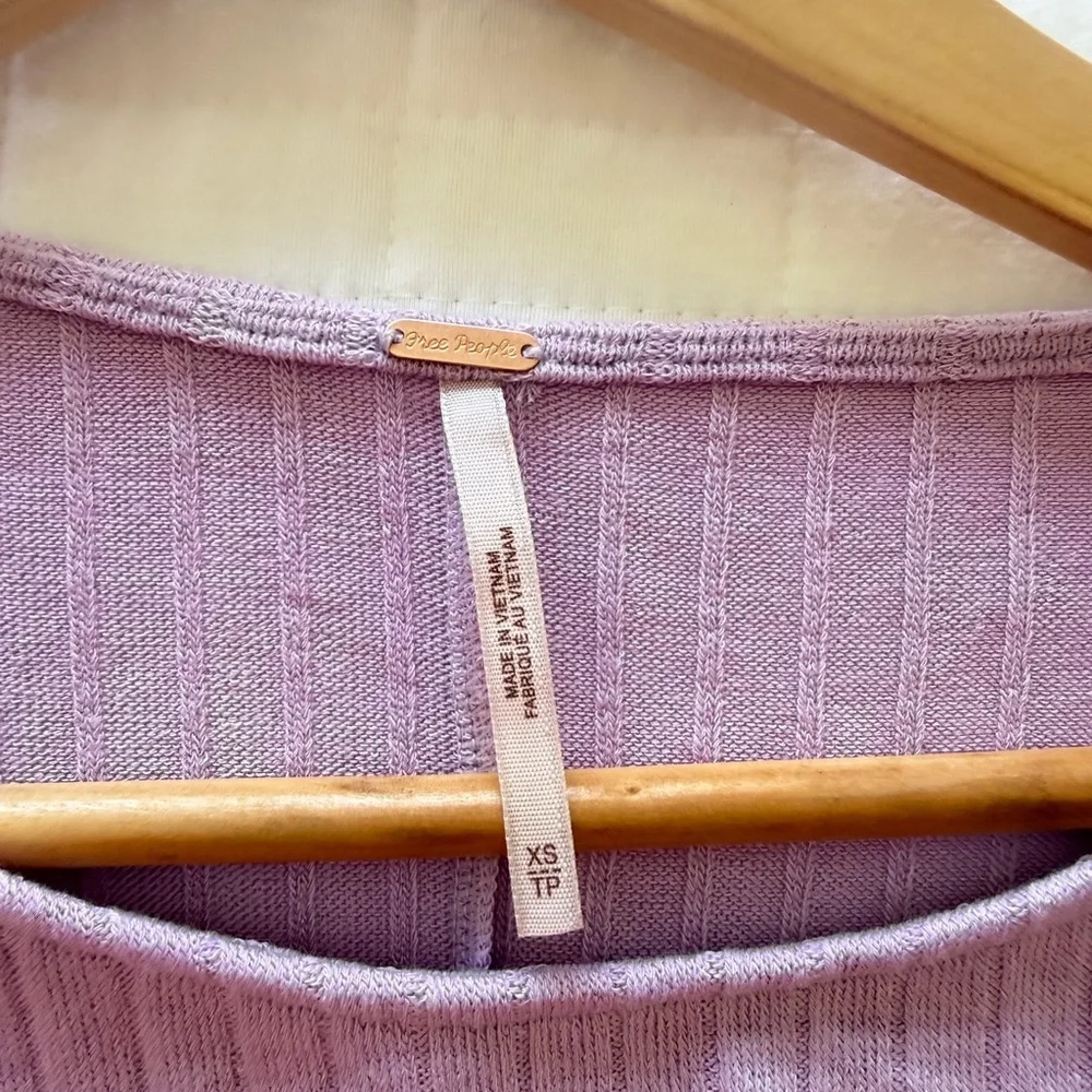 Free People NWT Lavender Crop Top - Picture 5 of 6